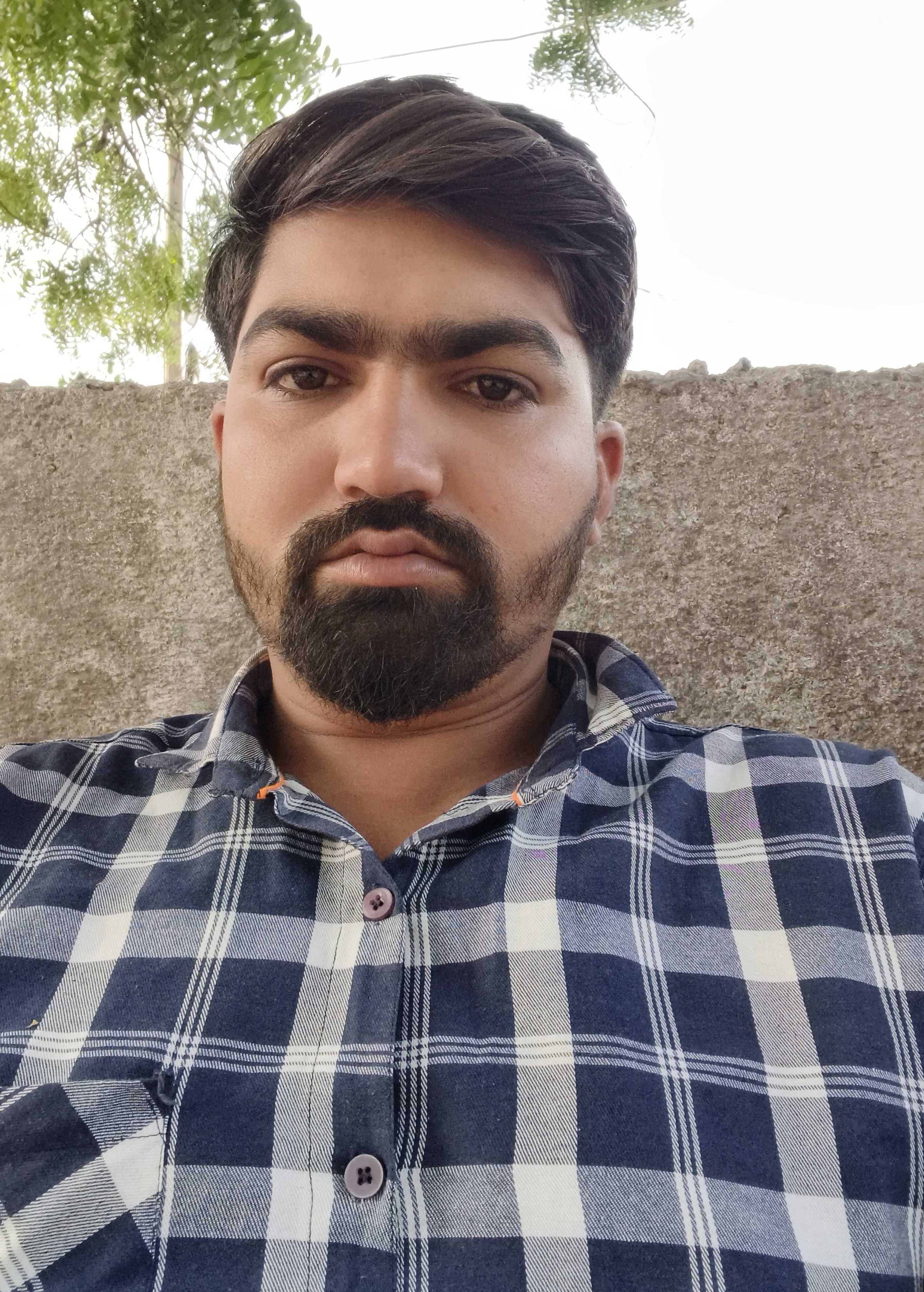 SHAKIL BHAI SHARIF BHAI MALEK